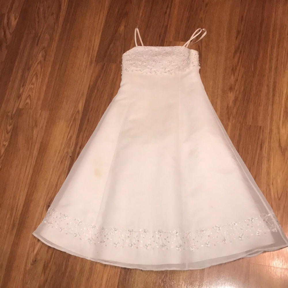 White Child’s flower girl dress